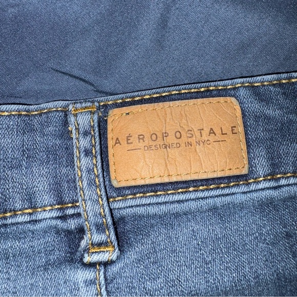 Women’s Aeropostale Jean button up shorts size 8 - Picture 5 of 9